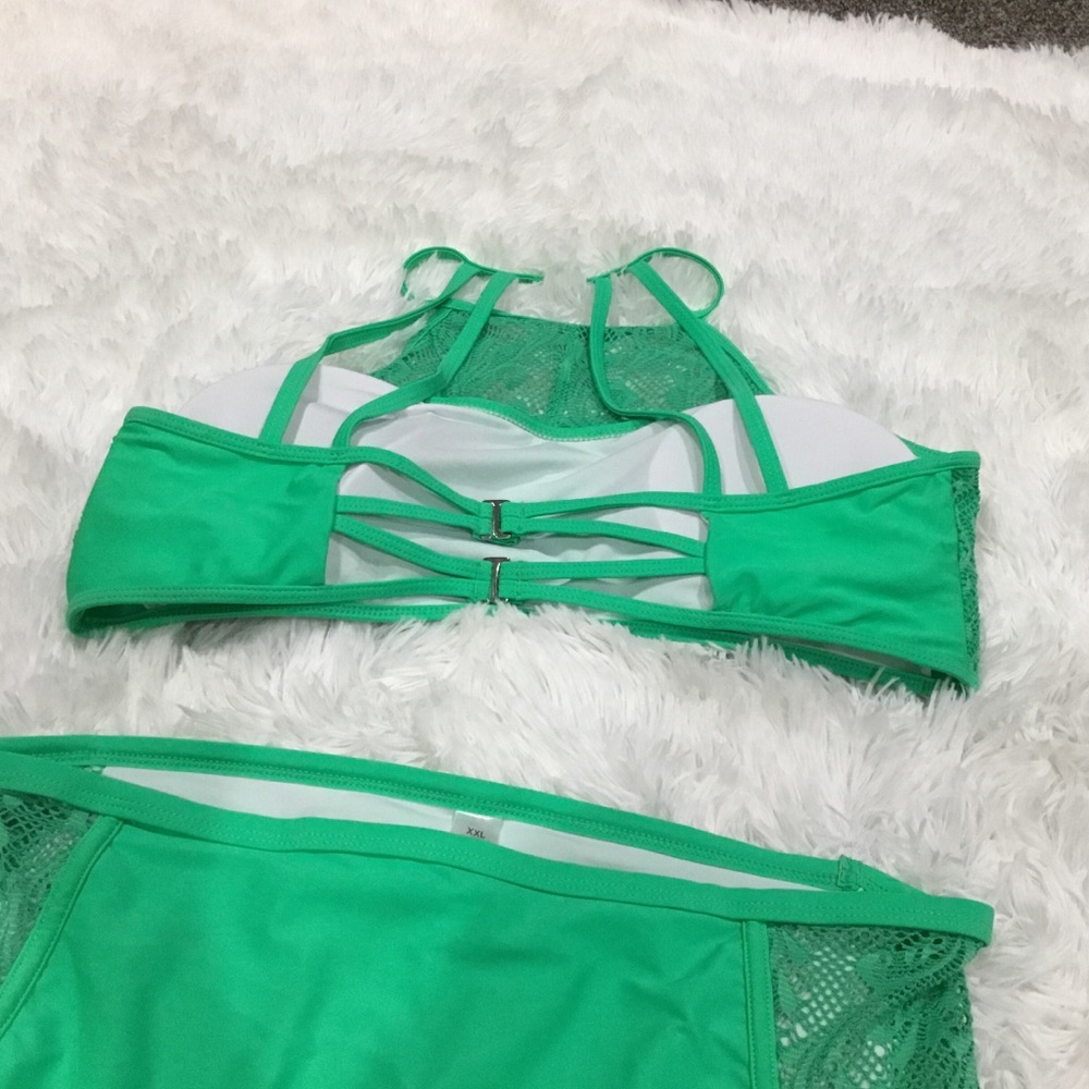 NWOT Lace Bikini XXL - Picture 3 of 3